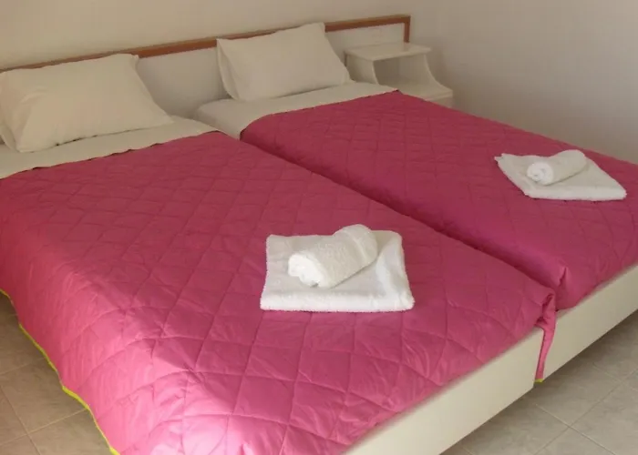 Appart hôtel Antigoni Akharavi