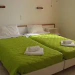 Antigoni شقة فندقية 3*